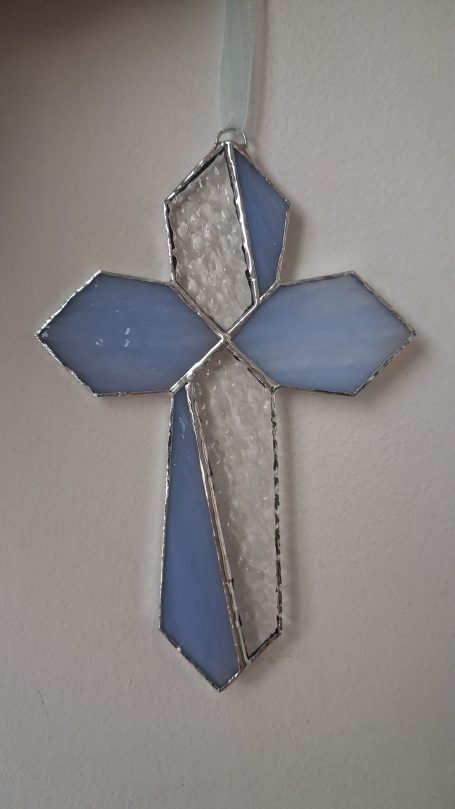 Croix violette Croix Chrétienne
